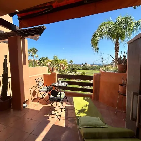 Sotoserena Pools & Tropical Garden With Sea View Apartman Estepona