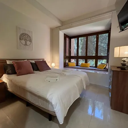 Sotoserena Pools & Tropical Garden With Sea View *