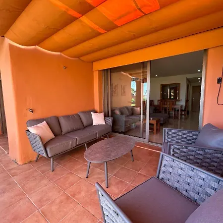 Sotoserena Pools & Tropical Garden With Sea View Apartment